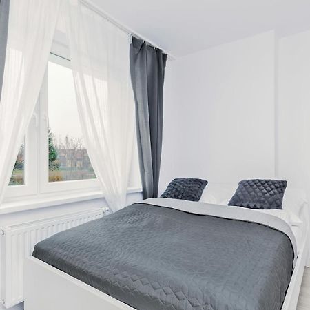 Willa Jalowcowa By Jantar Apartamenty Kolobrzeg Гжибово Екстериор снимка