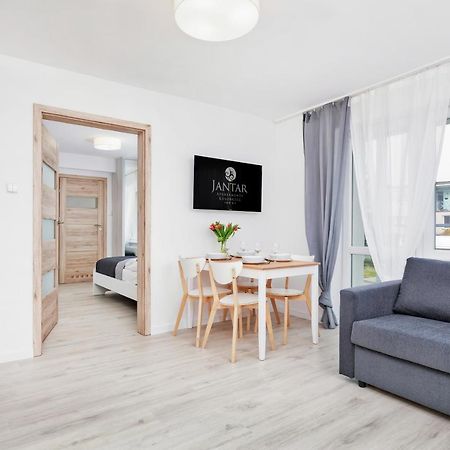 Willa Jalowcowa By Jantar Apartamenty Kolobrzeg Гжибово Екстериор снимка