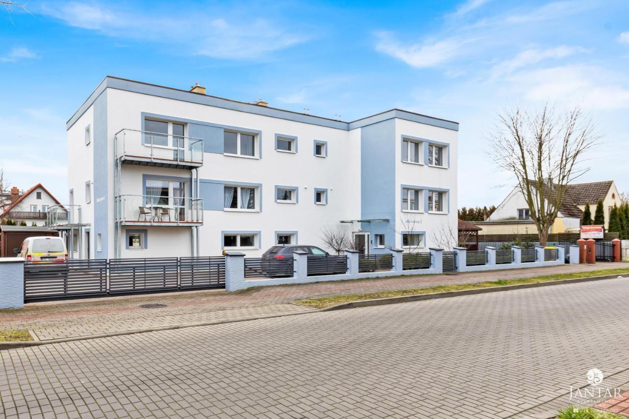 Willa Jalowcowa By Jantar Apartamenty Kolobrzeg Гжибово Екстериор снимка