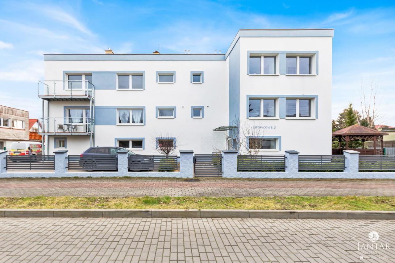 Willa Jalowcowa By Jantar Apartamenty Kolobrzeg Гжибово Екстериор снимка